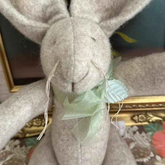 “Hazel” Russ the Judy Lynne Collection Plush Bunny Rabbit Green Bow 17”-Vintage - Picture 2 of 8
